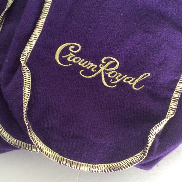 8 Crown Royal Drawstring Purple Bags - Picture 3 of 5